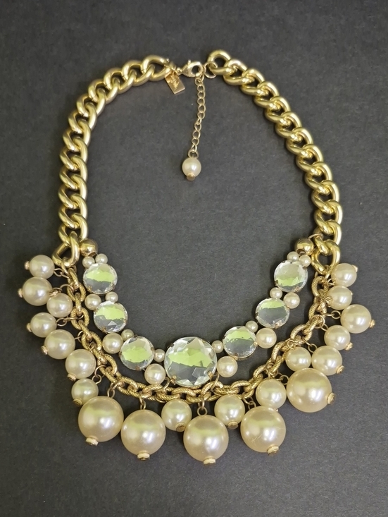Lilly Pulitzer Jewelry - Lilly Pulitzer Chunky Gold-Tone Faux Pearl & Crystal Statement 19" In. Necklace